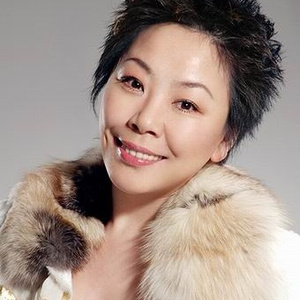 动漫妓女巨大吸乳裸身视频
